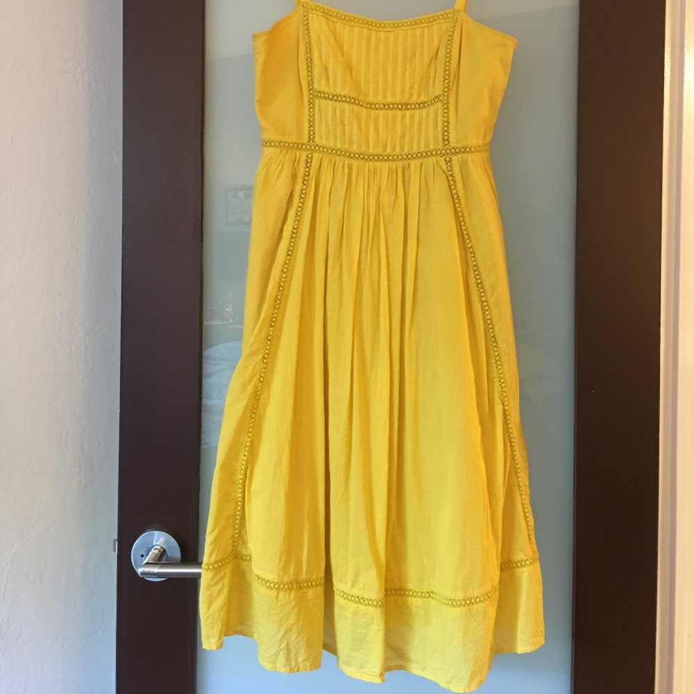 Point Sur Tie-Shoulder Dress